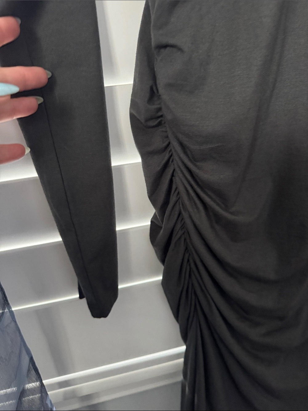 NWOT Athleta Dark Gray jersey Scoop-Neck Midi Dress with shirred Side - Picture 3 of 5